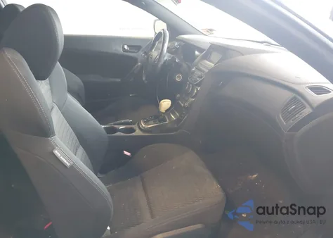 2013 Hyundai Genesis 2.0T z USA, uszkodzony, nr VIN KMHHT6KD4DU097968